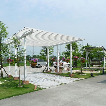 Appartamento Elegance House Wujie Esterno foto