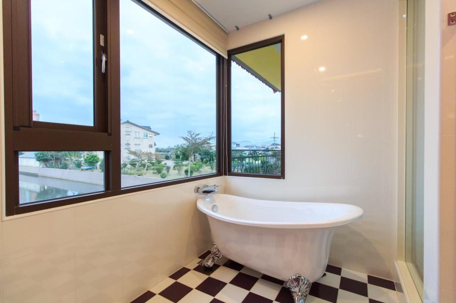 Appartamento Elegance House Wujie Esterno foto